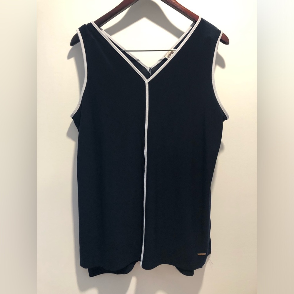 Anne Klein Black Sleeveless V-Neck Tank with White Piping